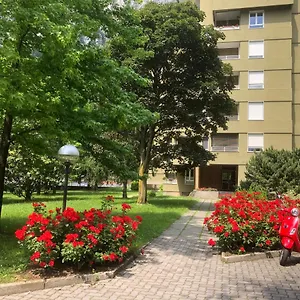  Apartament Enchanting Lake-appartamento Incantevole A Due Passi Dal